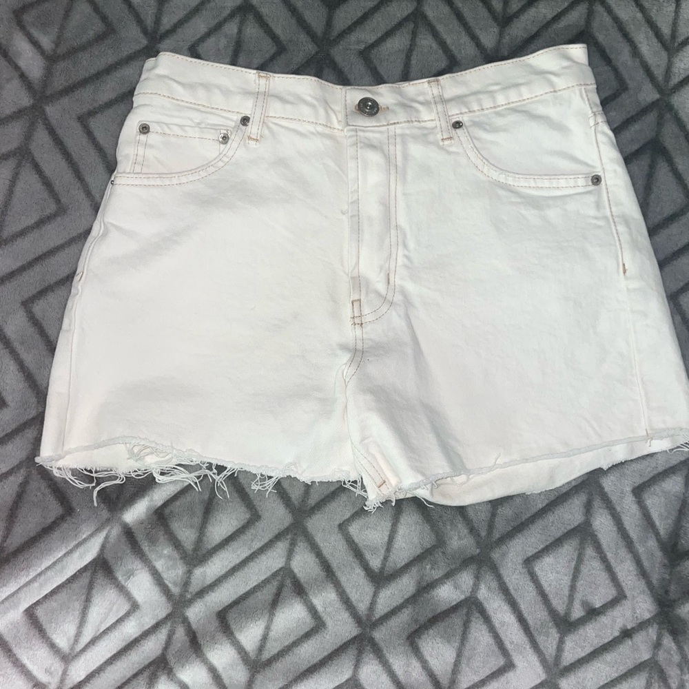 BDG White Jean Shorts Classic Cut-Off Design ORGANIC COTTON
